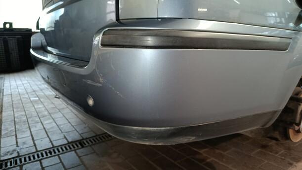 Foto: STOSSFÄNGER/ STOßSTANGE HINTEN ( TURNIER ) eines Ford Mondeo 2.0 Turnier Special
