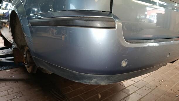 Foto: STOSSFÄNGER/ STOßSTANGE HINTEN ( TURNIER ) eines Ford Mondeo 2.0 Turnier Special