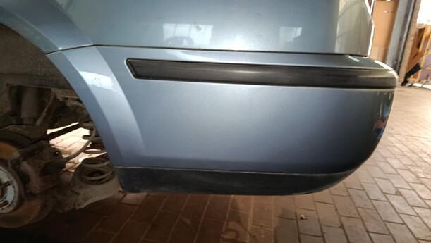 Foto: STOSSFÄNGER/ STOßSTANGE HINTEN ( TURNIER ) eines Ford Mondeo 2.0 Turnier Special