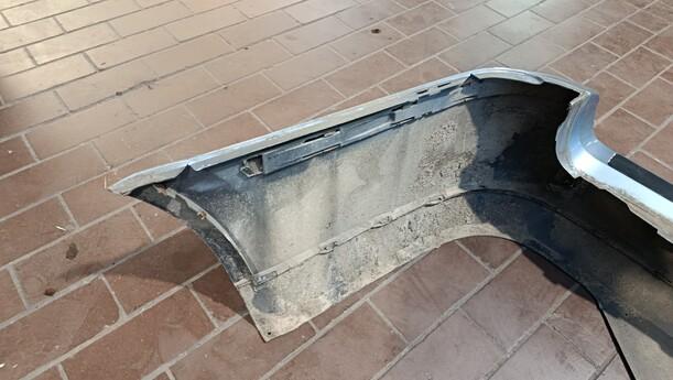 Foto: STOSSFÄNGER/ STOßSTANGE HINTEN ( TURNIER ) eines Ford Mondeo 2.0 Turnier Special
