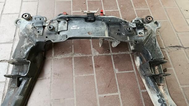 Foto: VORDERACHSE/ ACHSE VORN eines Ford Mondeo 2.0 Turnier Special