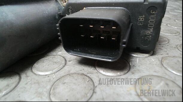 Foto: FENSTERHEBERMOTOR HINTEN RECHTS eines Ford Mondeo 2.0 Turnier Special