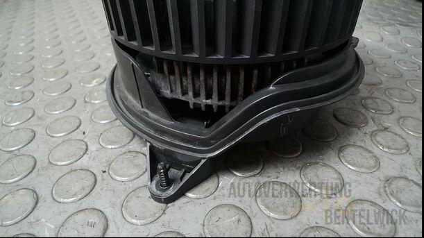 Foto: HEIZUNGSGEBLÄSE eines Ford Mondeo 2.0 Turnier Special