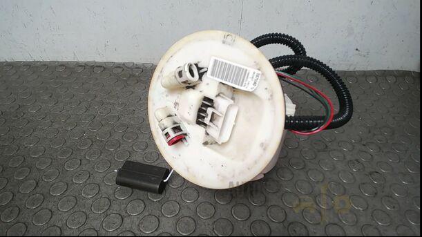 Foto: KRAFTSTOFFPUMPE eines Ford Mondeo 2.0 Turnier Special