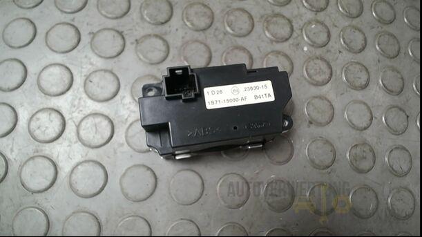 Foto: UHR eines Ford Mondeo 2.0 Turnier Special