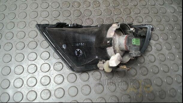 Foto: NEBELSCHEINWERFER RECHTS / TYC / FACELIFT ) eines Ford Mondeo 2.0 Turnier Special