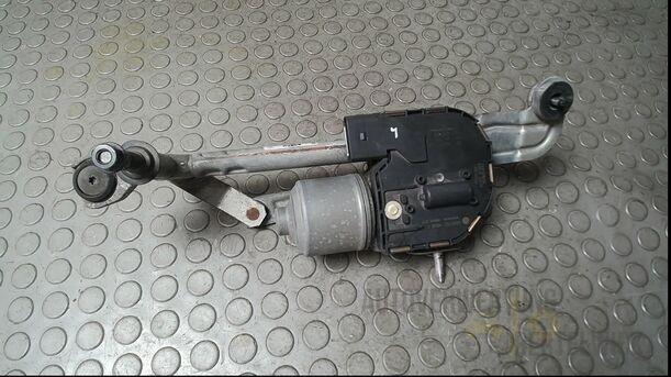 Foto: SCHEIBENWISCHERMOTOR VORN LINKS eines VW Golf Plus 1.2 TSI Special