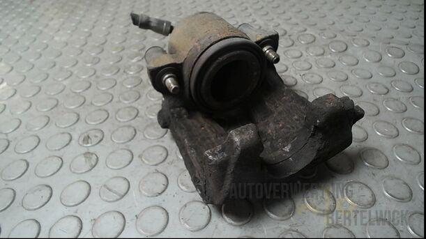 Foto: BREMSSATTEL VORN LINKS ( FS III ) eines VW Golf Plus 1.2 TSI Special