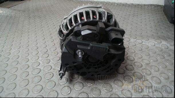 Foto: LICHTMASCHINE ( BOSCH / 140A ) eines VW Golf Plus 1.2 TSI Special