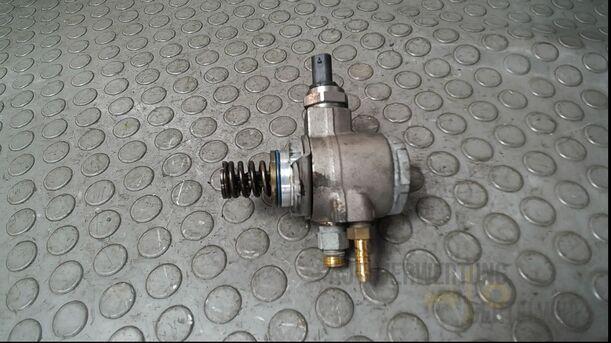 Foto: EINSPRITZPUMPE/ KRAFTSTOFFPUMPE eines VW Golf Plus 1.2 TSI Special