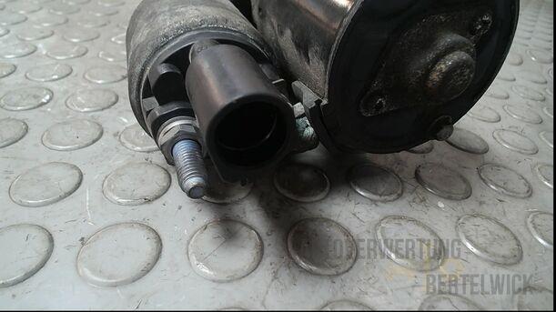 Foto: ANLASSER ( SCHALTGETRIEBE / BOSCH ) eines VW Golf Plus 1.2 TSI Special