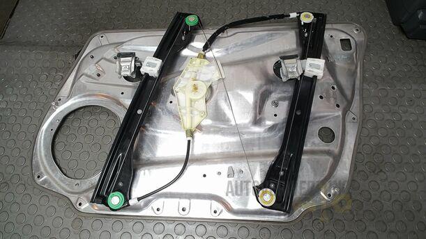 Foto: FENSTERHEBER VORN LINKS eines Mercedes-Benz C 220 T CDI DPF Special