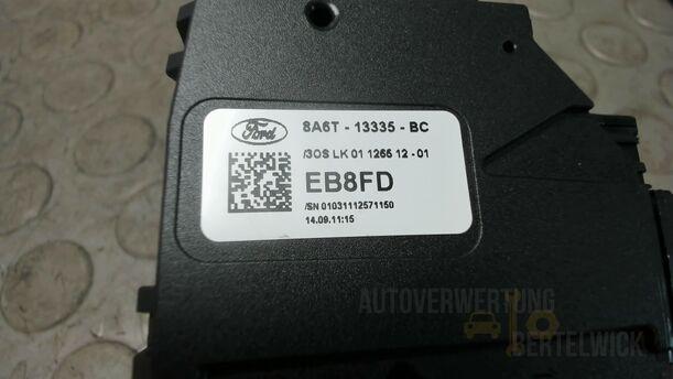 Foto: BLINKERSCHALTER / KOMBISCHALTER eines Ford Fiesta 1.4