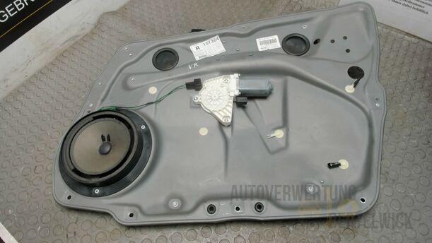 Foto: FENSTERHEBER VORNE RECHTS ELEKTRISCH eines Mercedes-Benz A 170 SX